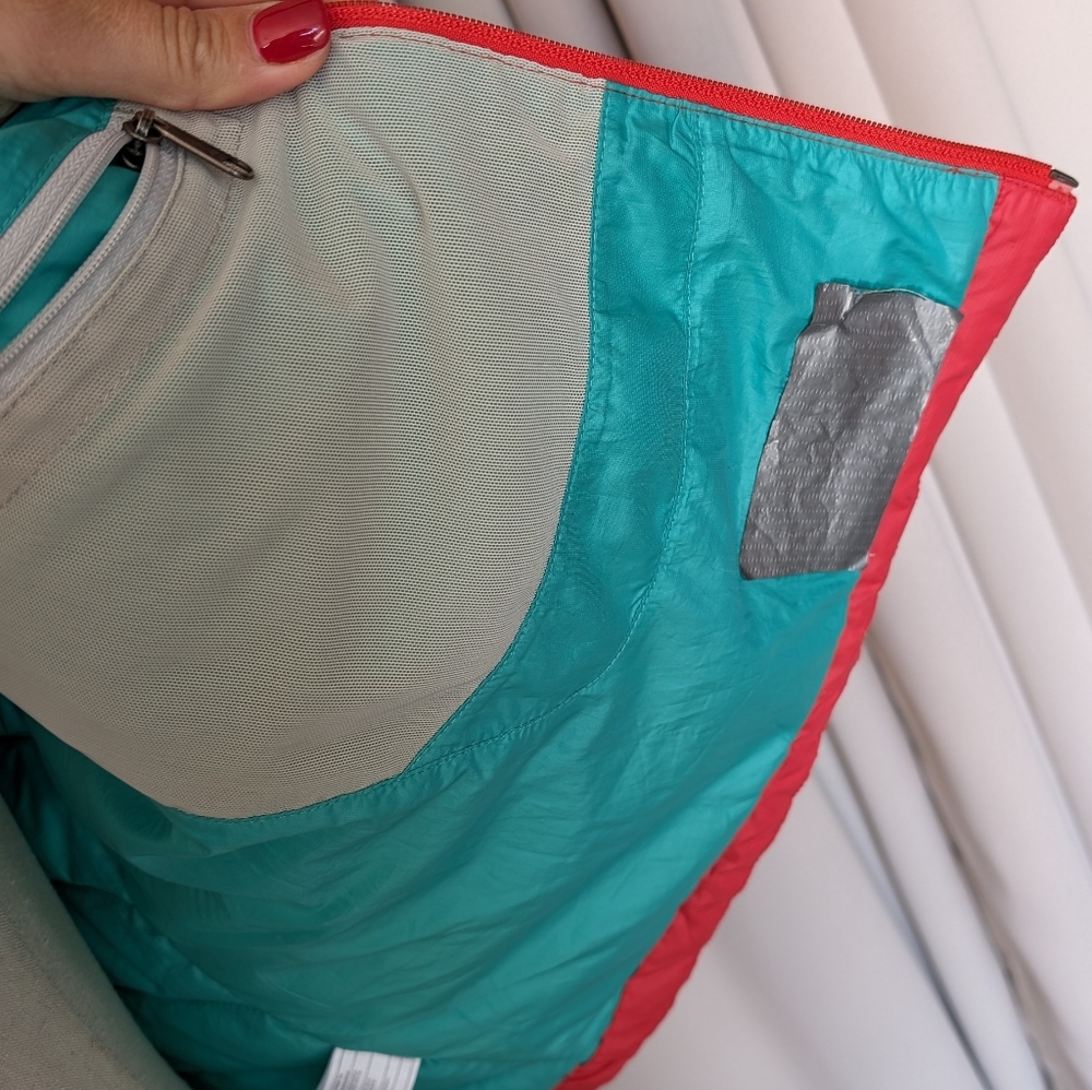 🆕 Patagonia Down Vest - Picture 5 of 8